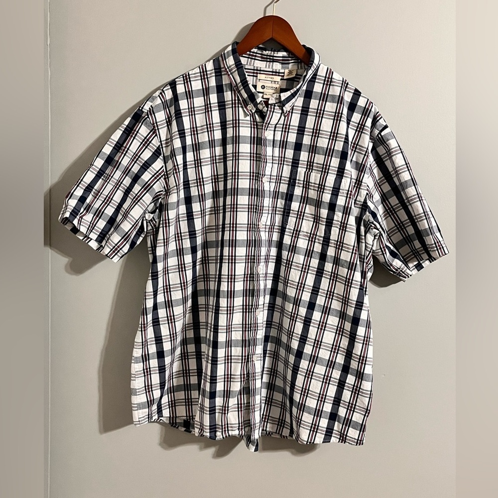 Haggar Casual Button Down Shirt